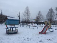 Обустройство детской игровой площадки для детей в д. Пелевина